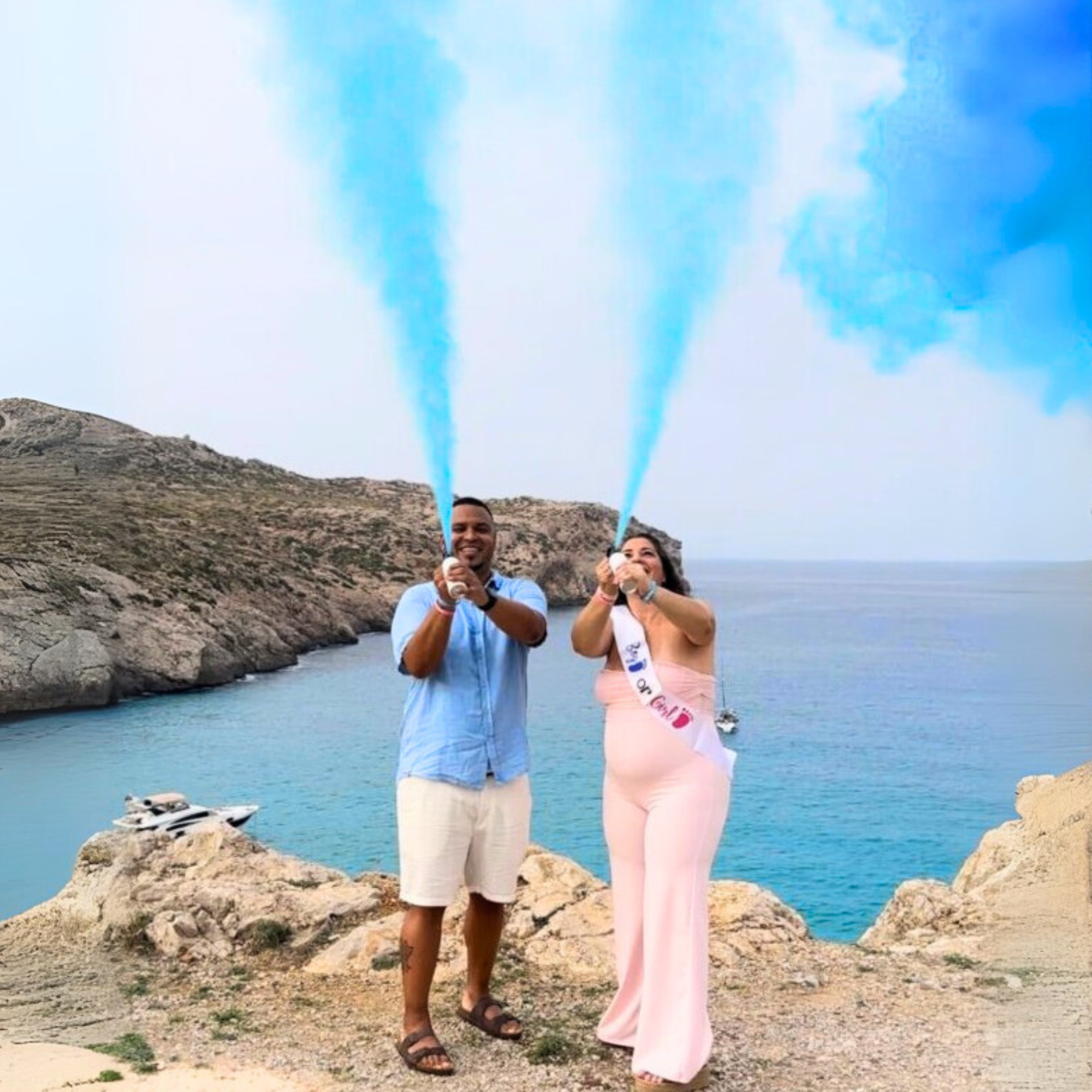 Gender Reveal Extinguisher / Blaster Baby Family Photo Blue, Boy gender reveal party.